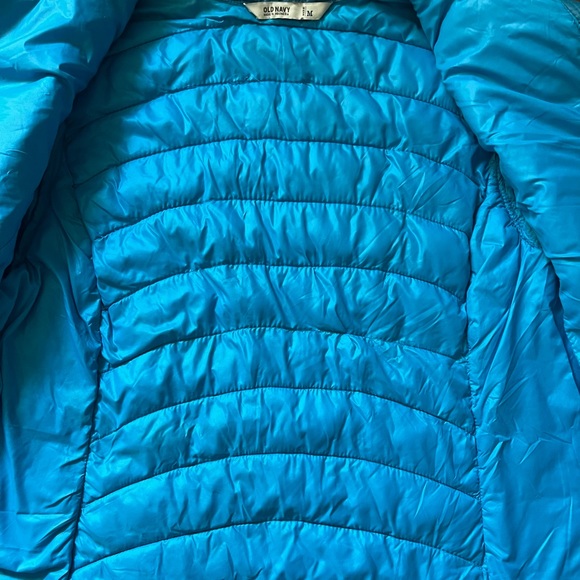 Old Navy Women’s Puffer Quilted Medium Zip Jacket - Picture 4 of 5